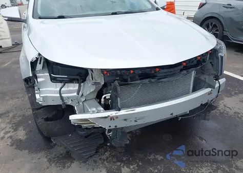 2017 Chevrolet Impala 1Lt z USA, uszkodzony, nr VIN 2G1105S31H9187980